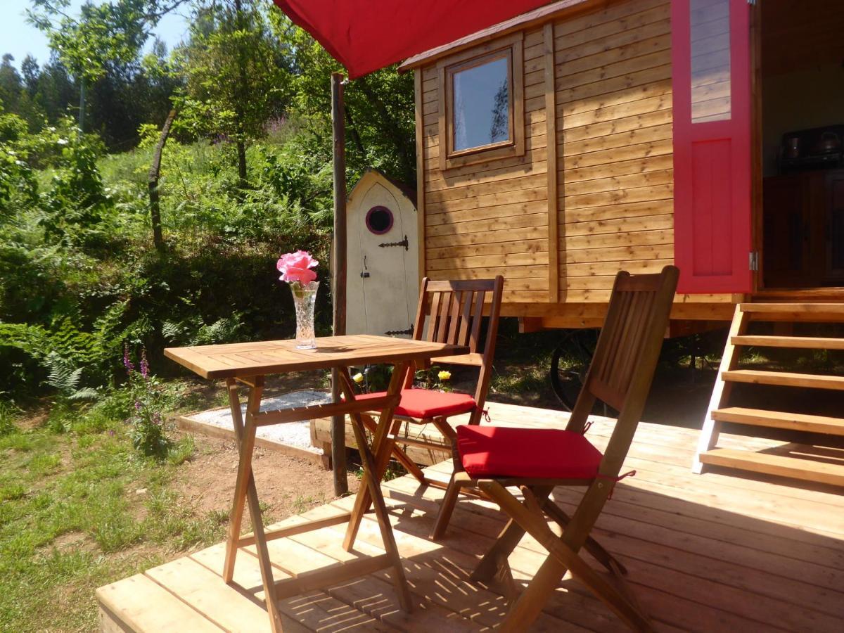 Rosa The Cosy Cabin - Gypsy Wagon - Shepherds Hut, River Views Off-Grid Eco Living Pedrogao Grande Buitenkant foto